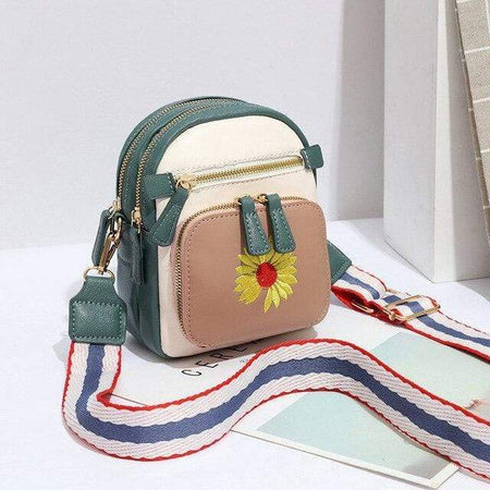 Kawaii Flowery Handbag - BlossomMemento