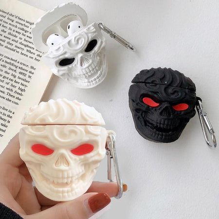 Kawaii Skull Airpods Case (1/2) - BlossomMemento